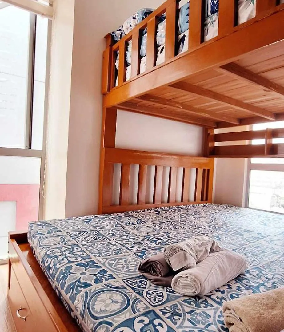 U607 Sunshine100 Netflix 65Inches Android Tv 40Mbps Wifi Karaoke Apart otel Pasig City