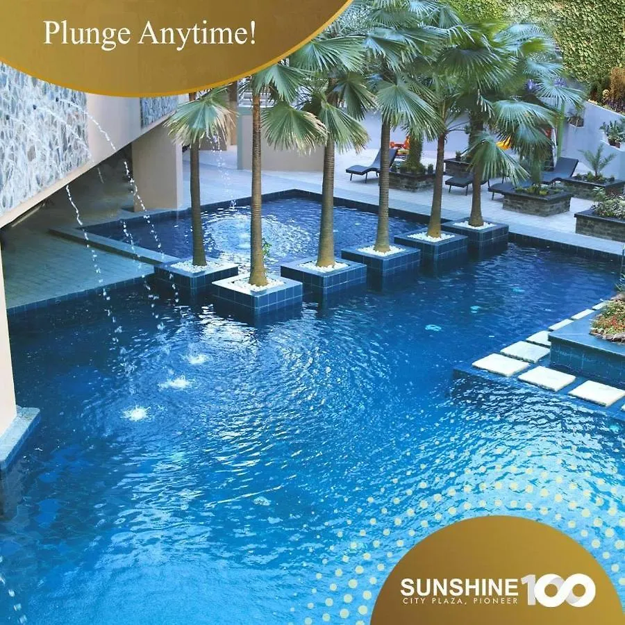 U607 Sunshine100 Netflix 65Inches Android Tv 40Mbps Wifi Karaoke Aparthotel Pasig City